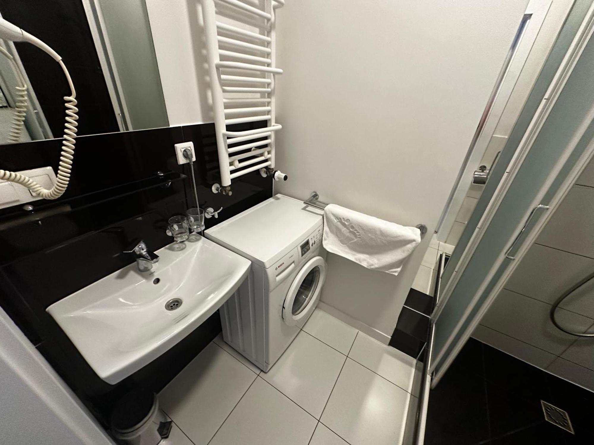 Apartamenty Plaza Słupca エクステリア 写真