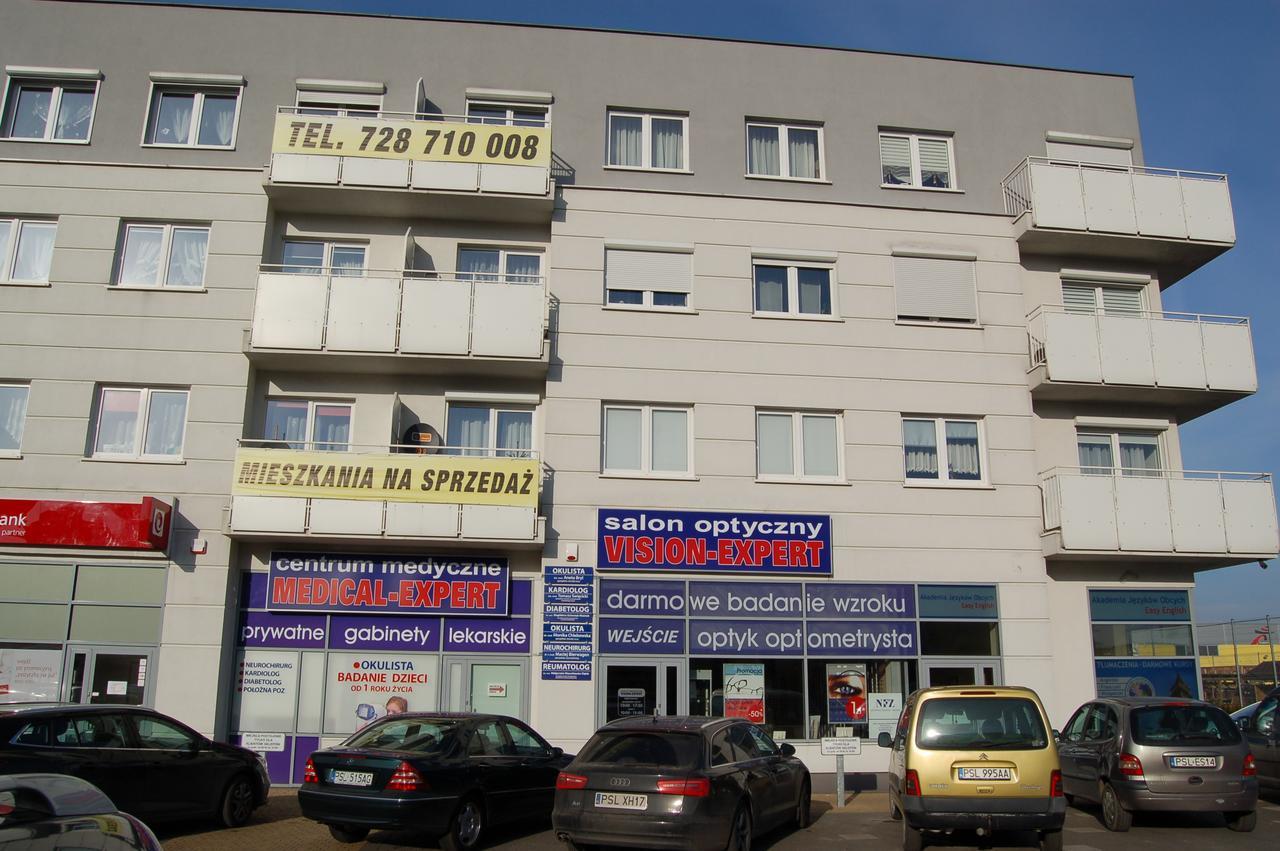 Apartamenty Plaza Słupca エクステリア 写真