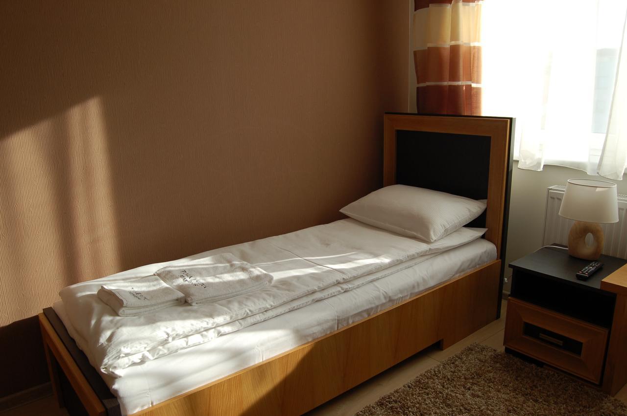 Apartamenty Plaza Słupca エクステリア 写真